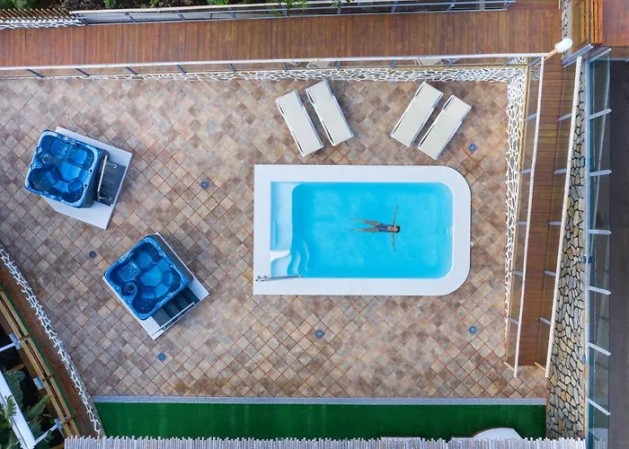 Hacienda La Dehesa (Adults Only)